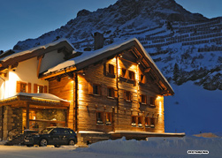 Bentleys House Hotel Zürs Arlberg
